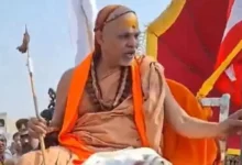 Photo of अविमुक्तेश्वरानंद के शंकराचार्य होने पर सवाल, 3 दिन से धरने पर बैठे, मेले में लगे नोटिस में क्या लिखा?